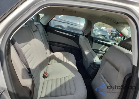 2015 Ford Fusion S из США, поврежденный, VIN 3FA6P0G72FR190679